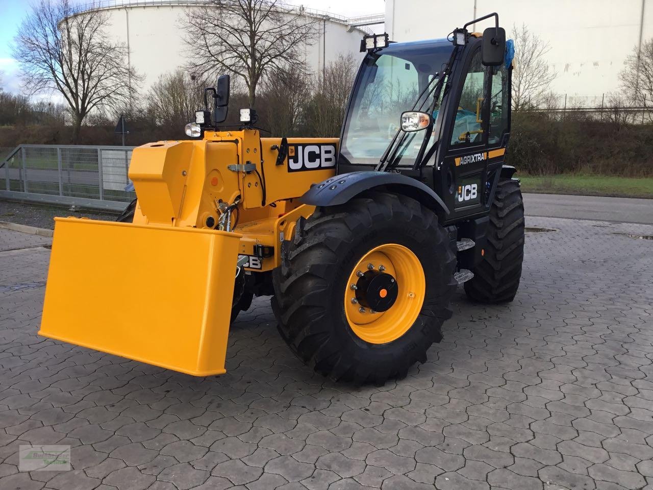 Teleskoplader del tipo JCB JCB 560-80 Agri Xtra Dual Tec, Vorführmaschine In Nordstemmen (Immagine 2)