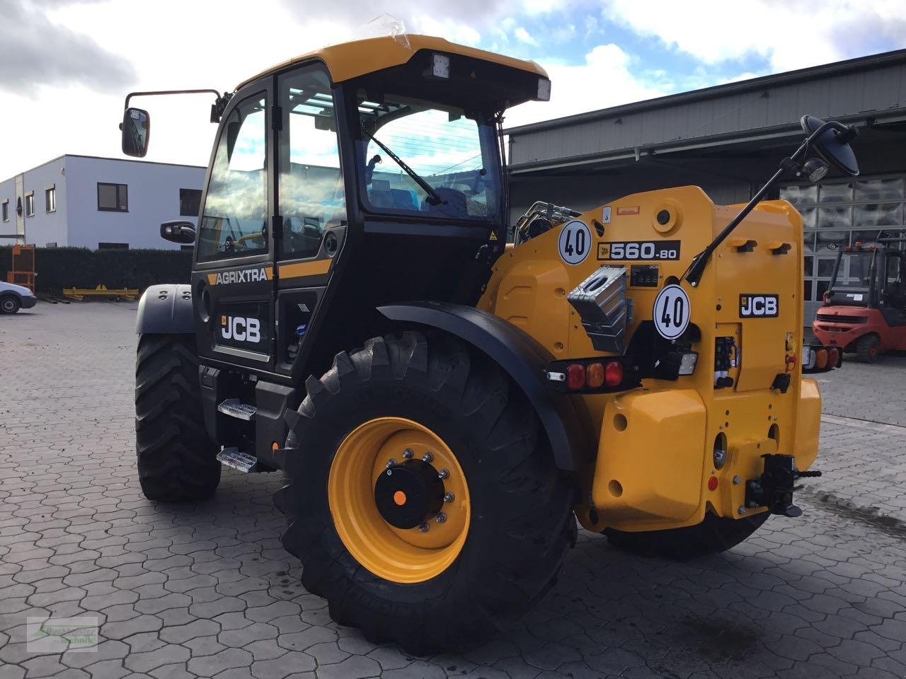 Teleskoplader del tipo JCB JCB 560-80 Agri Xtra Dual Tec, Vorführmaschine In Nordstemmen (Immagine 3)