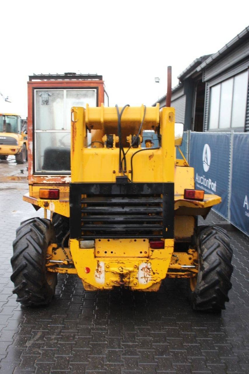 Teleskoplader typu JCB Loadall 520M-2, Gebrauchtmaschine v Antwerpen (Obrázek 4)