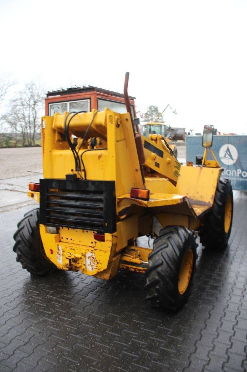 Teleskoplader typu JCB Loadall 520M-2, Gebrauchtmaschine v Antwerpen (Obrázek 5)