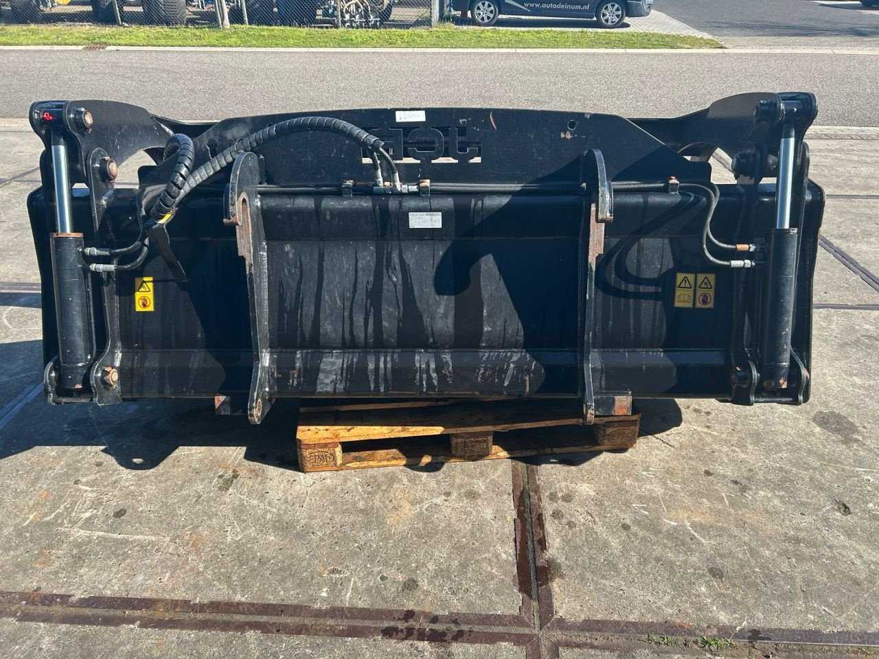 Teleskoplader des Typs JCB Pelikaanbak 2.45m Q-fit, Gebrauchtmaschine in Joure (Bild 4)