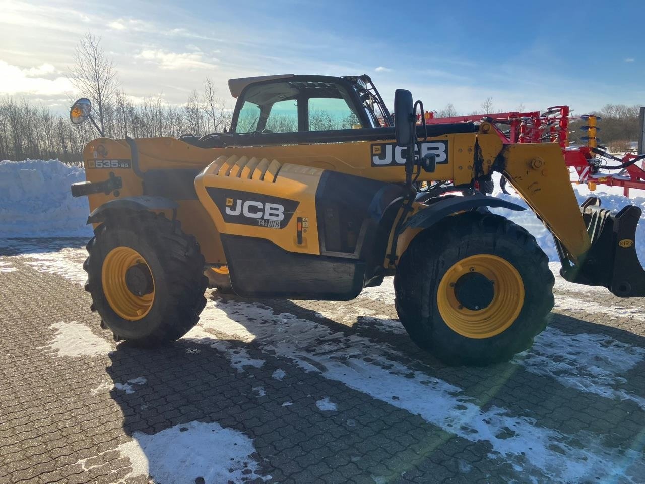 Teleskoplader типа JCB TELESKOPLÆSSERE-JCB, Gebrauchtmaschine в Brønderslev (Фотография 4)