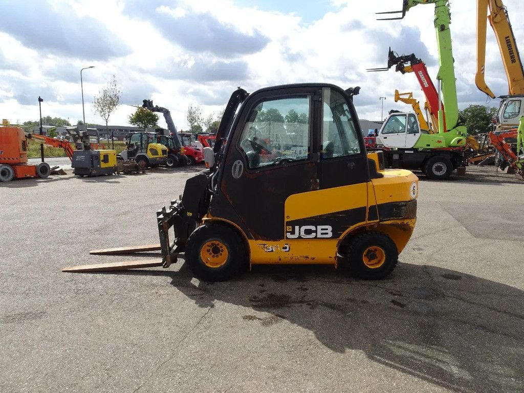 Teleskoplader typu JCB TLT30, Gebrauchtmaschine v Zutphen (Obrázek 5)