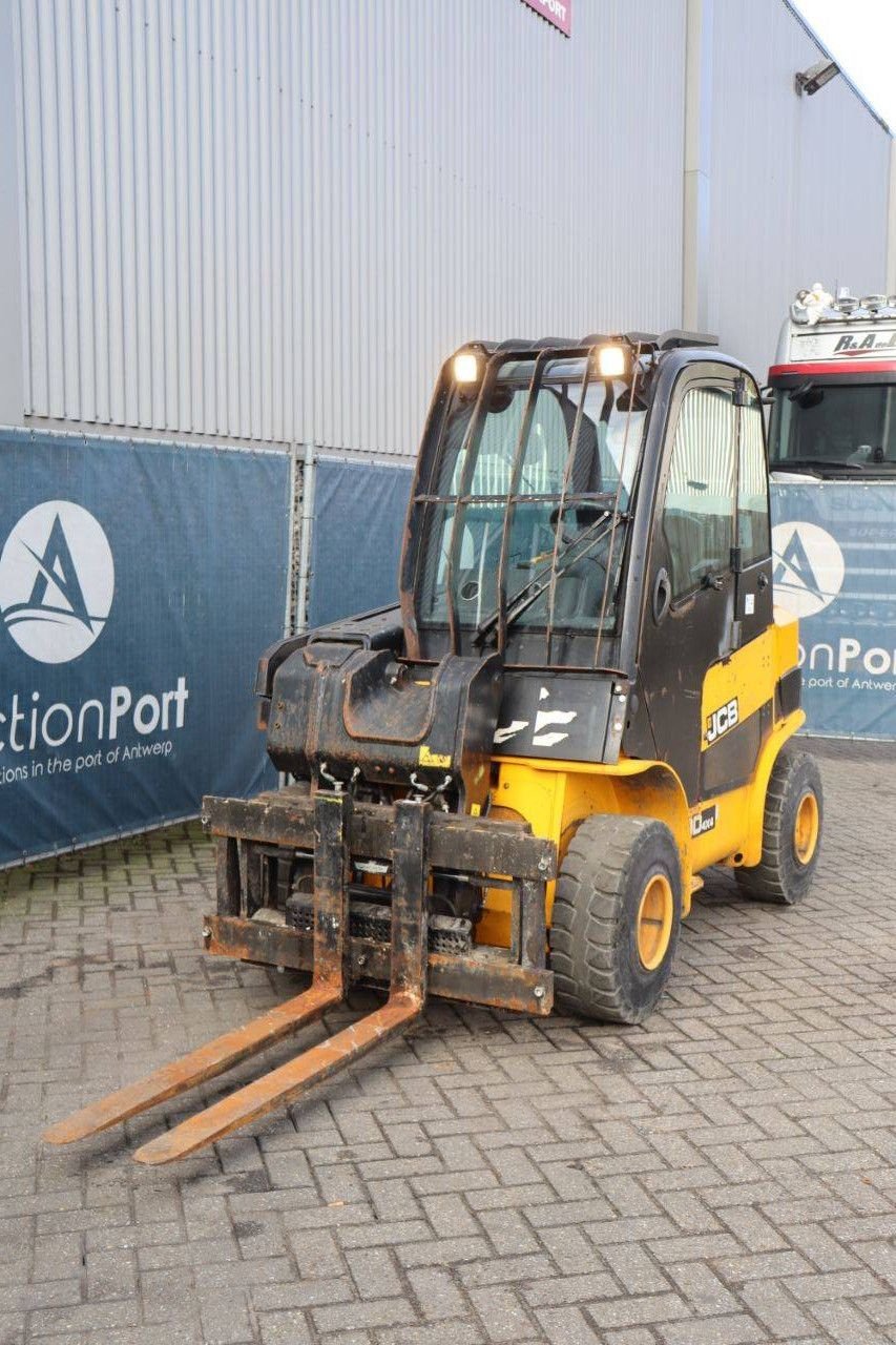 Teleskoplader a típus JCB TLT30D 4X4, Gebrauchtmaschine ekkor: Antwerpen (Kép 10)