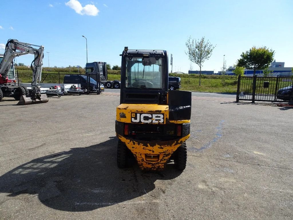 Teleskoplader of the type JCB TLT30D, Gebrauchtmaschine in Zutphen (Picture 8)