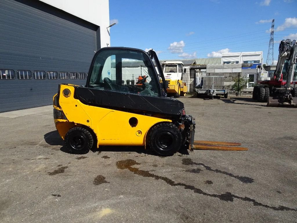 Teleskoplader of the type JCB TLT30D, Gebrauchtmaschine in Zutphen (Picture 7)