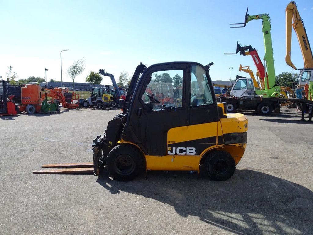 Teleskoplader of the type JCB TLT30D, Gebrauchtmaschine in Zutphen (Picture 5)