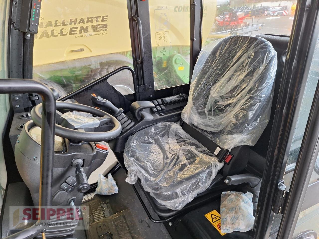 Teleskoplader des Typs JCB TM 110 AGRI, Neumaschine in Groß-Umstadt (Bild 8)