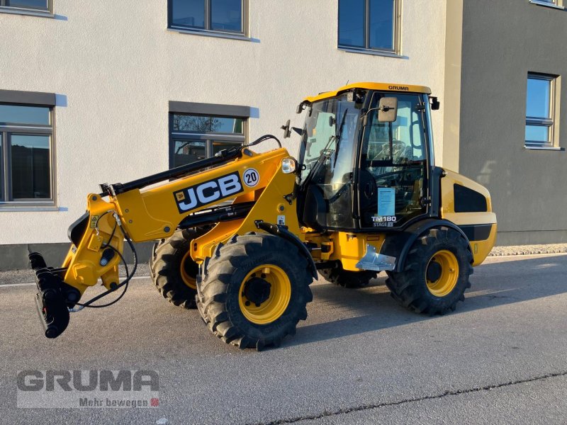 Teleskoplader от тип JCB TM 180 AGRI, Neumaschine в Friedberg-Derching