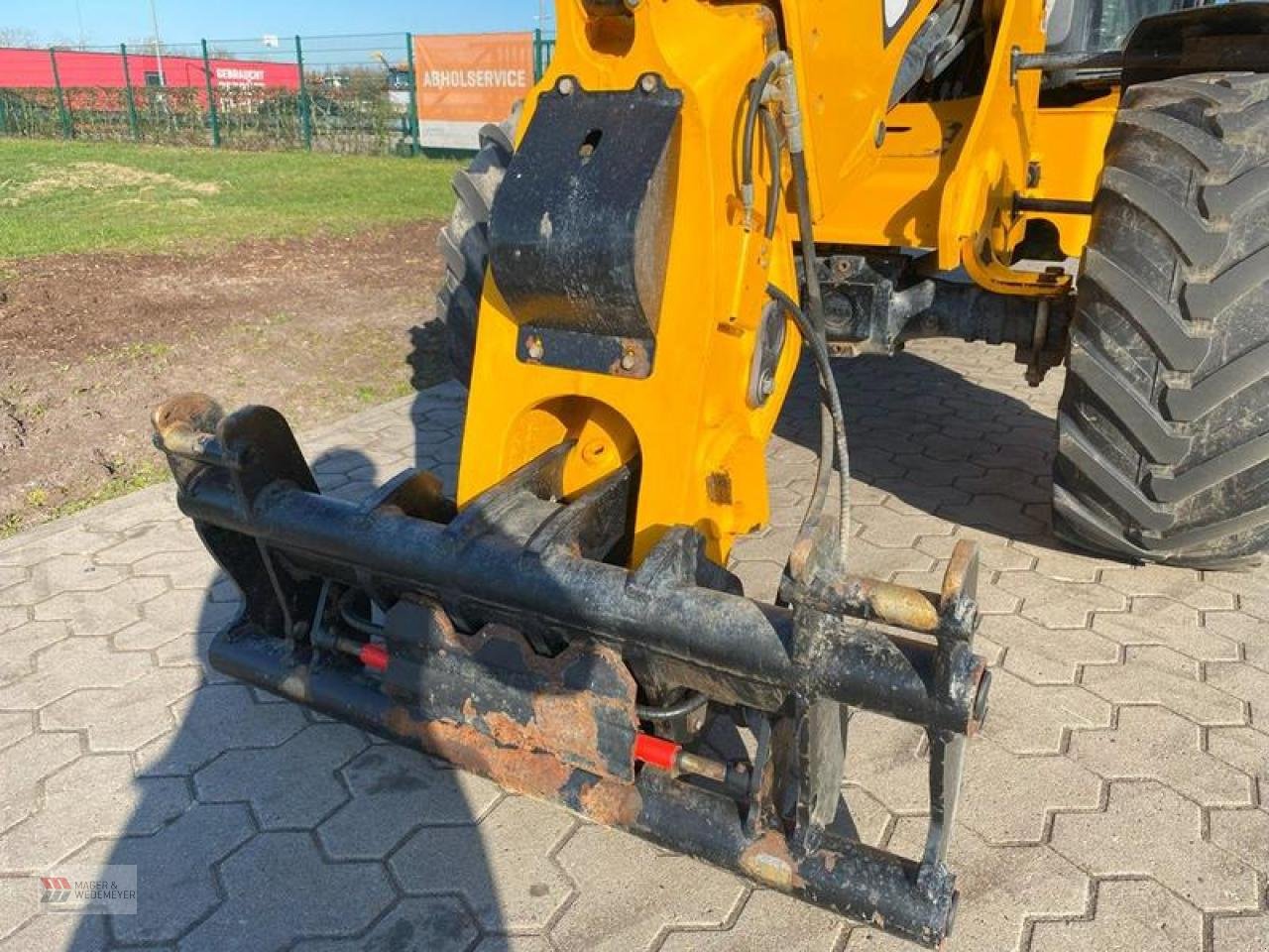 Teleskoplader of the type JCB TM 220 TELESKOPRADLADER, Gebrauchtmaschine in Oyten (Picture 2)