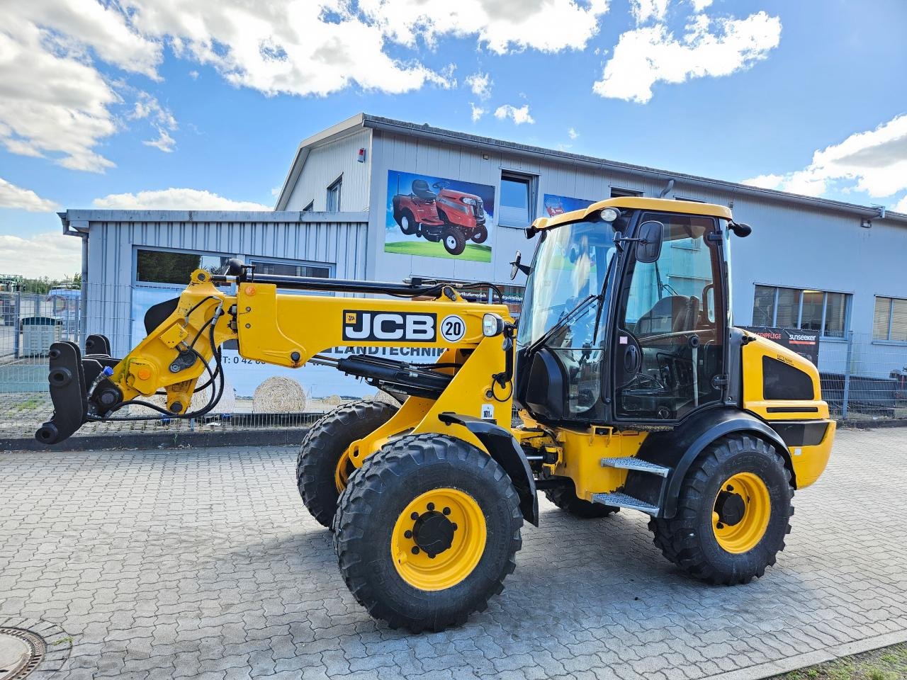 Teleskoplader типа JCB TM 220, Gebrauchtmaschine в Stuhr (Фотография 2)