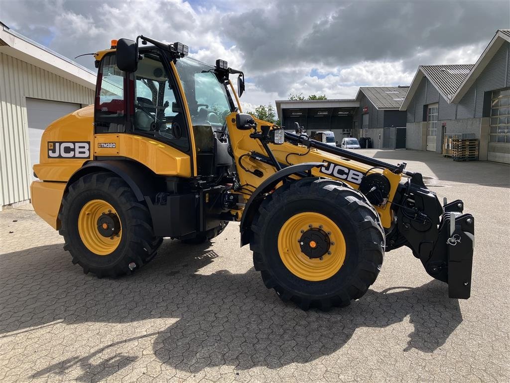 Teleskoplader of the type JCB TM 320 Agri, Gebrauchtmaschine in Spøttrup (Picture 8)