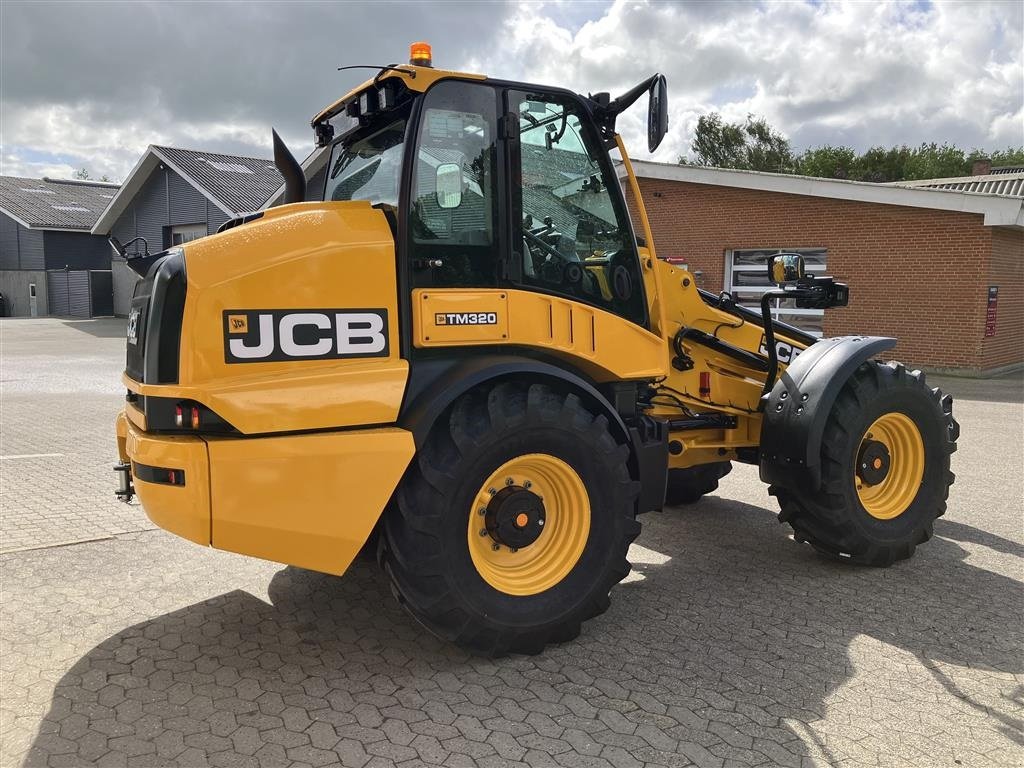 Teleskoplader of the type JCB TM 320 Agri, Gebrauchtmaschine in Spøttrup (Picture 7)