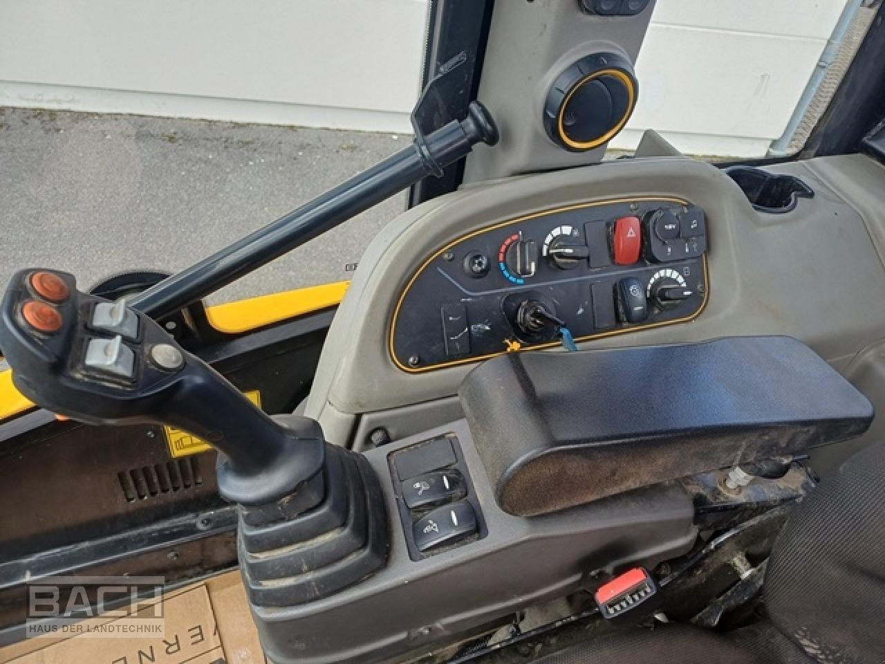 Teleskoplader del tipo JCB TM 320 AGRI, Gebrauchtmaschine In Boxberg-Seehof (Immagine 6)