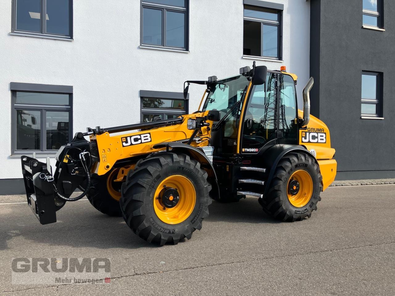 Teleskoplader des Typs JCB TM 320 S Agri, Neumaschine in Friedberg-Derching (Bild 1)