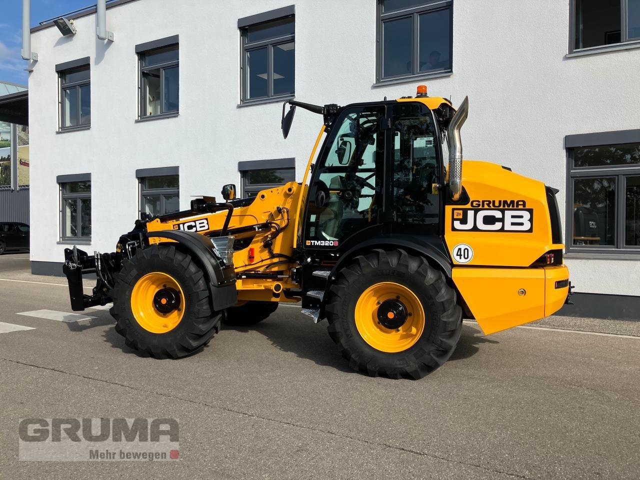 Teleskoplader des Typs JCB TM 320 S Agri, Neumaschine in Friedberg-Derching (Bild 3)