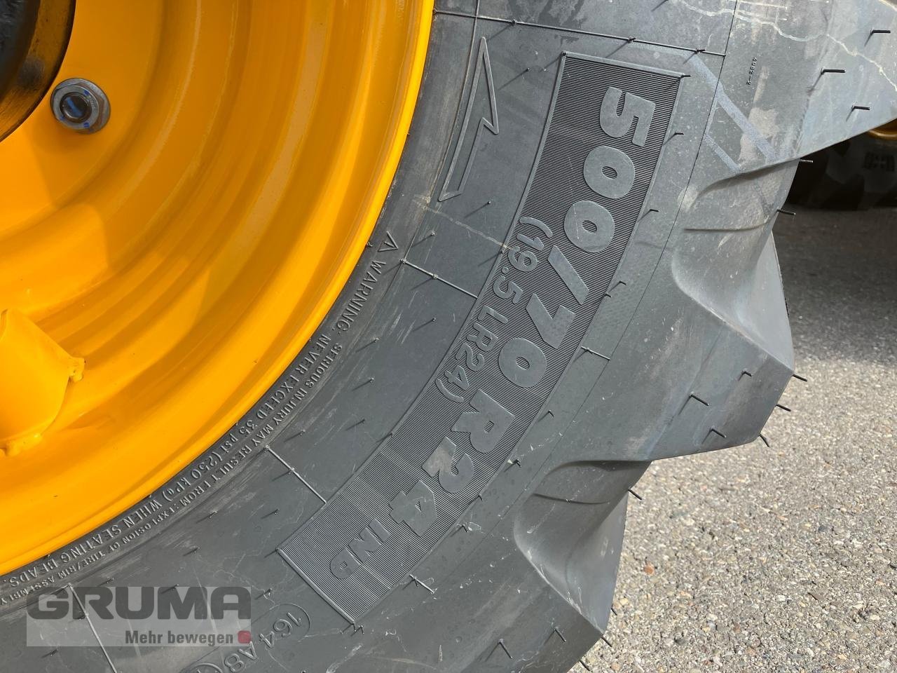 Teleskoplader des Typs JCB TM 320 S Agri, Neumaschine in Friedberg-Derching (Bild 5)