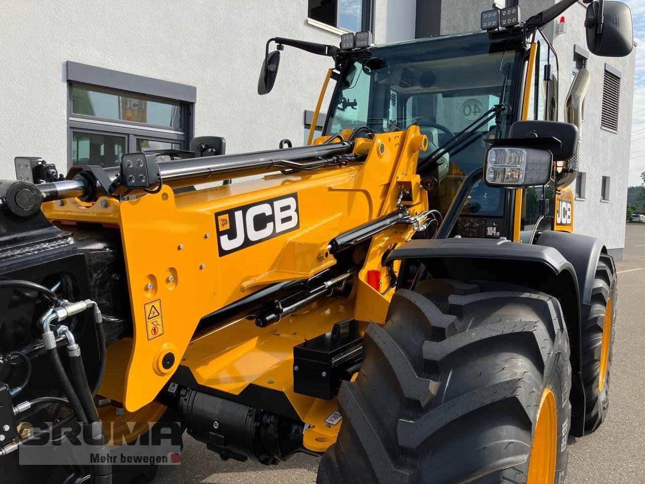Teleskoplader des Typs JCB TM 320 S Agri, Neumaschine in Friedberg-Derching (Bild 9)