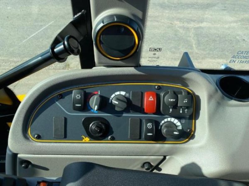 Teleskoplader of the type JCB TM 320, Gebrauchtmaschine in Sorée (Picture 11)
