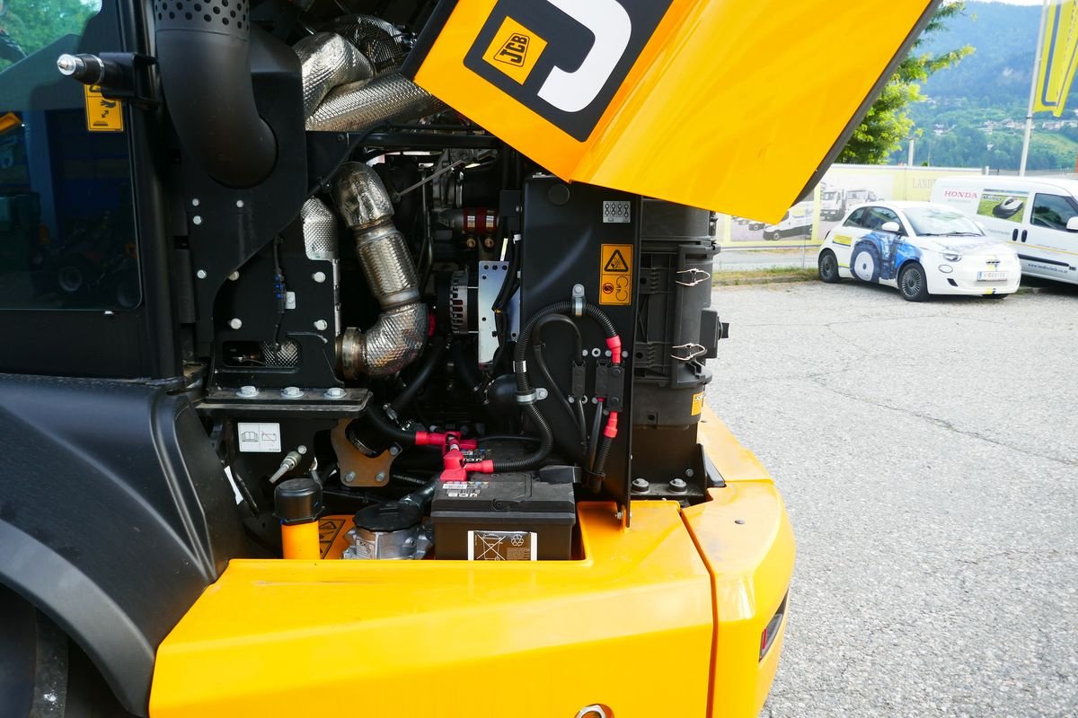 Teleskoplader of the type JCB TM 320, Gebrauchtmaschine in Villach (Picture 15)
