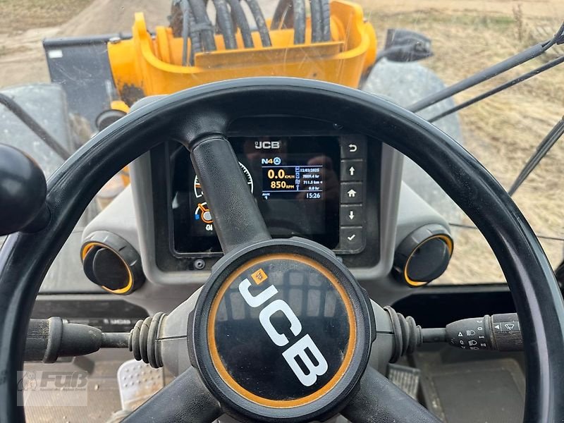 Teleskoplader of the type JCB TM 420, Gebrauchtmaschine in Pfeffenhausen (Picture 3)