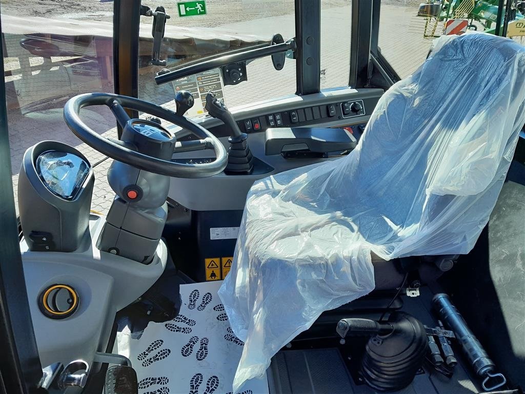 Teleskoplader of the type JCB TM180 Telelæsser, Gebrauchtmaschine in Horsens (Picture 9)