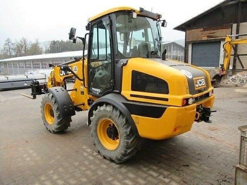 Teleskoplader des Typs JCB TM220 Agri, Gebrauchtmaschine in Bellenberg (Bild 4)