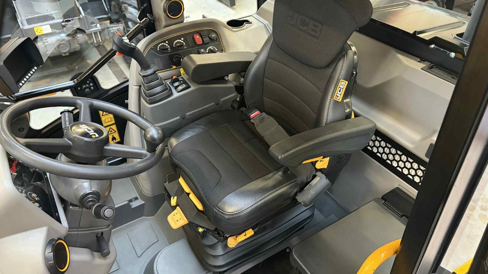 Teleskoplader des Typs JCB TM280S Agri, Gebrauchtmaschine in Mariager (Bild 15)