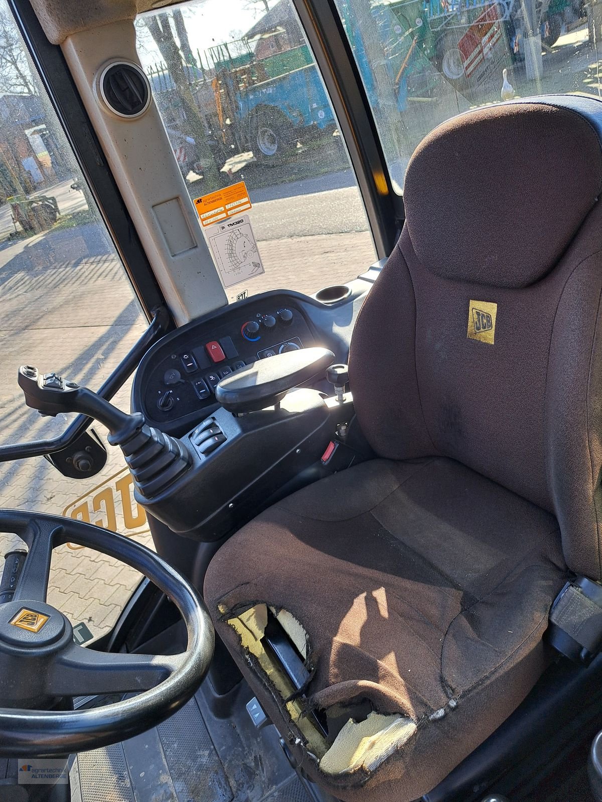 Teleskoplader del tipo JCB TM320 S, Gebrauchtmaschine en Altenberge (Imagen 16)