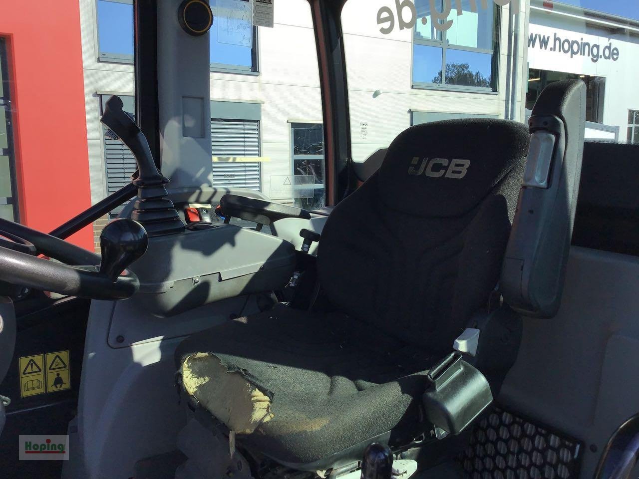 Teleskoplader des Typs JCB TM320, Gebrauchtmaschine in Bakum (Bild 10)