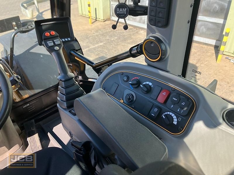 Teleskoplader typu JCB TM420 Agri, Gebrauchtmaschine v Frechen (Obrázek 14)