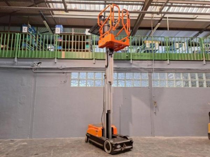 Teleskoplader του τύπου JLG 10MSP, Gebrauchtmaschine σε senlis (Φωτογραφία 9)