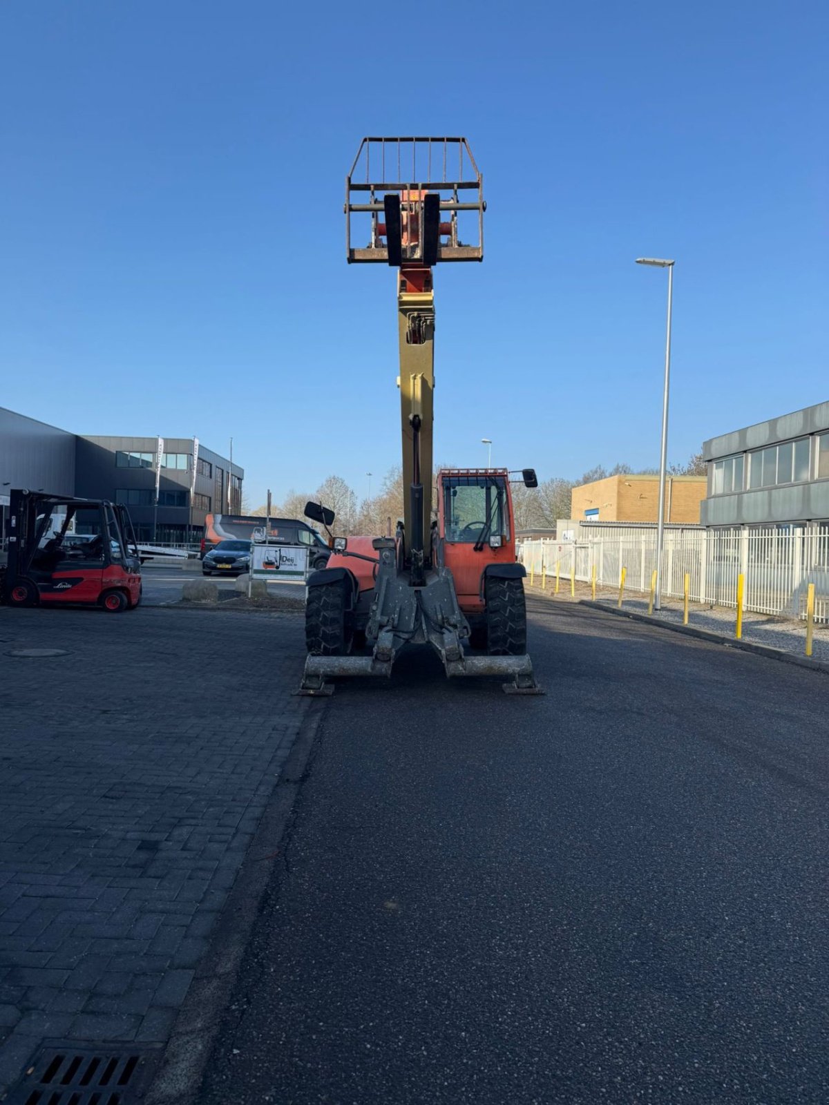 Teleskoplader del tipo JLG 3512, Gebrauchtmaschine In Vianen (Immagine 5)