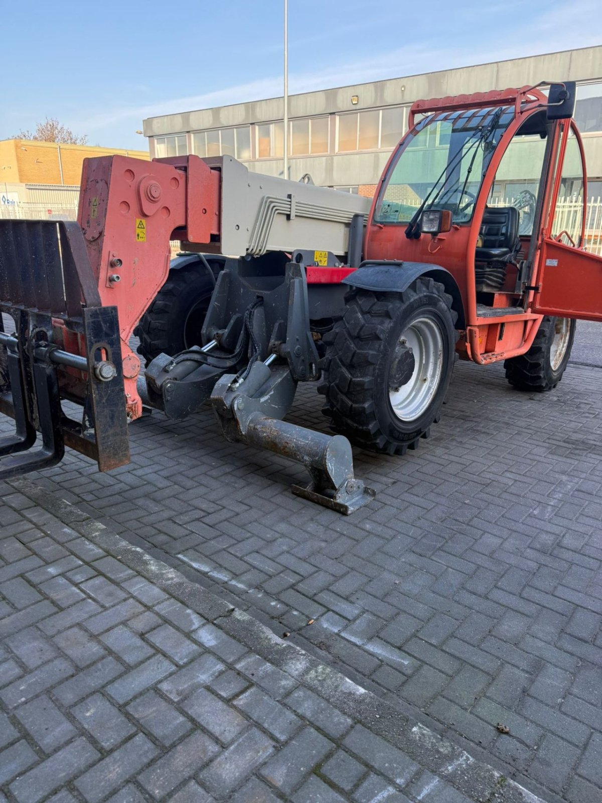 Teleskoplader del tipo JLG 3512, Gebrauchtmaschine In Vianen (Immagine 4)