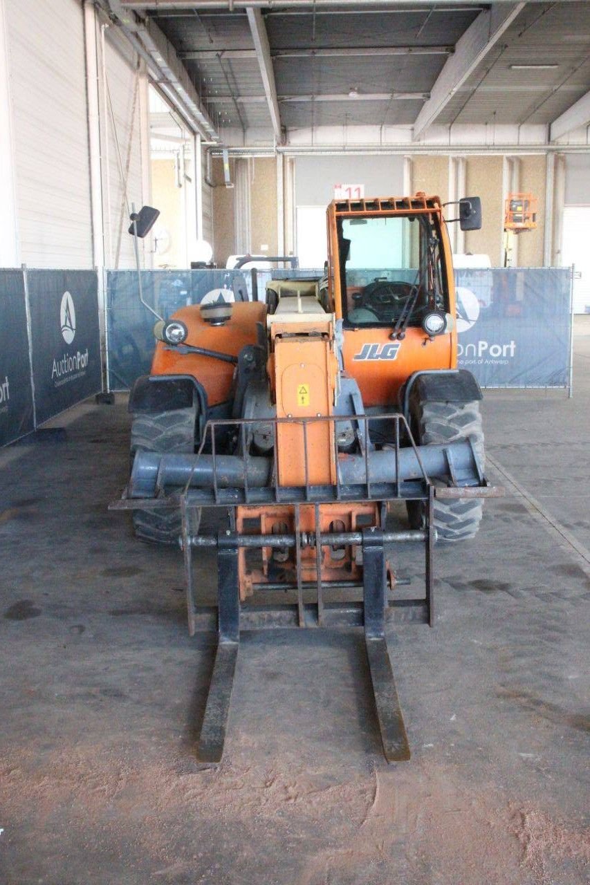 Teleskoplader van het type JLG 3513PS, Gebrauchtmaschine in Antwerpen (Foto 8)