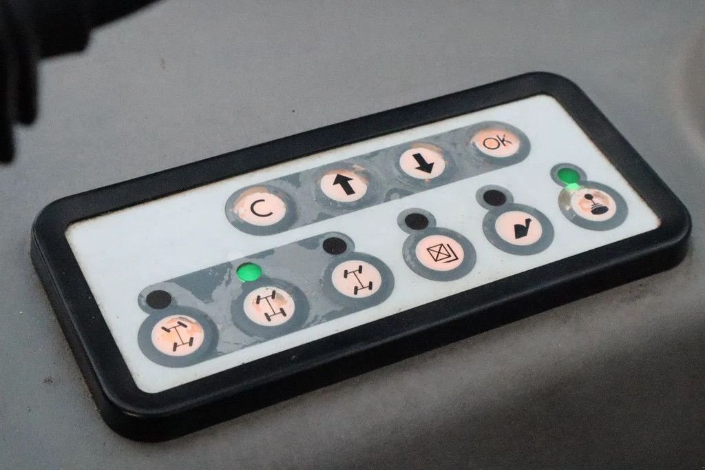 Teleskoplader tipa JLG 4017 PS FORKS GOOD TIRES, Gebrauchtmaschine u Marknesse (Slika 11)