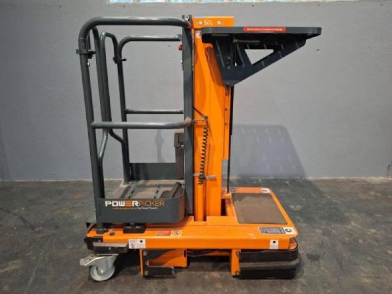 Teleskoplader van het type JLG POWER PICKER, Gebrauchtmaschine in senlis (Foto 6)