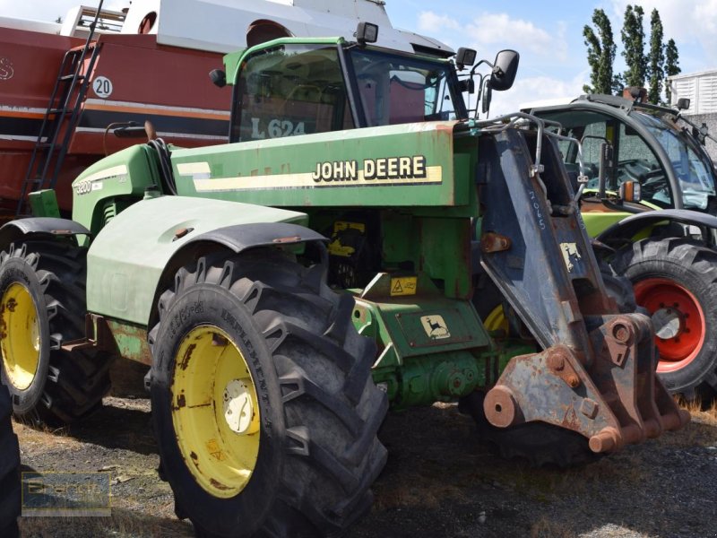 Teleskoplader от тип John Deere 3200, Gebrauchtmaschine в Oyten (Снимка 1)
