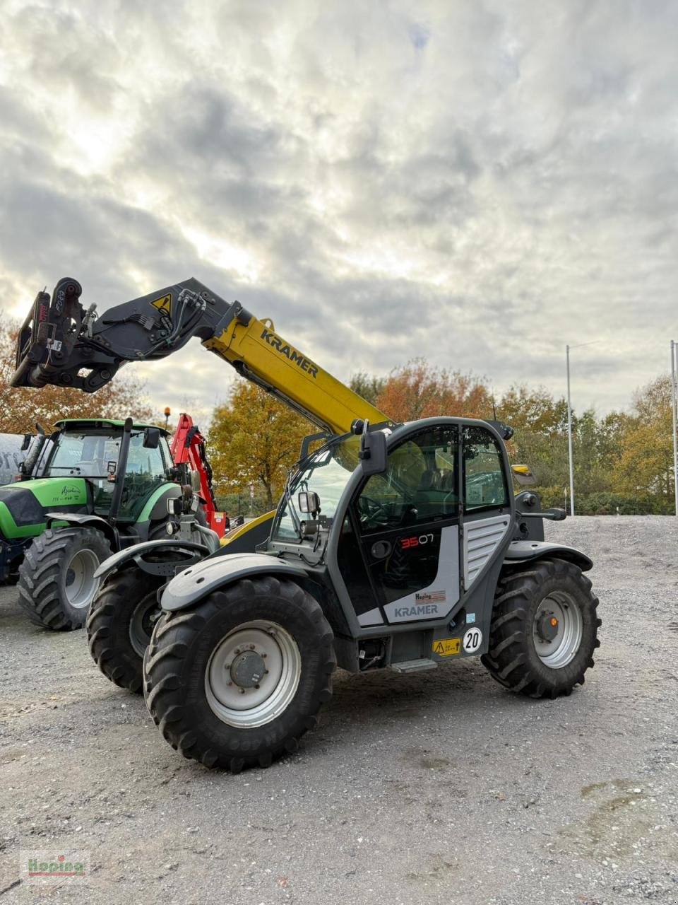 Teleskoplader of the type Kramer 3507, Mietmaschine in Bakum (Picture 1)