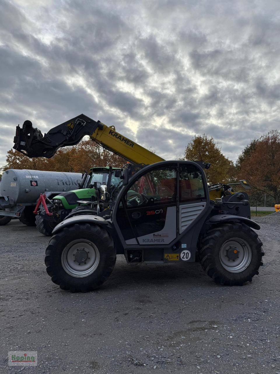 Teleskoplader of the type Kramer 3507, Mietmaschine in Bakum (Picture 2)