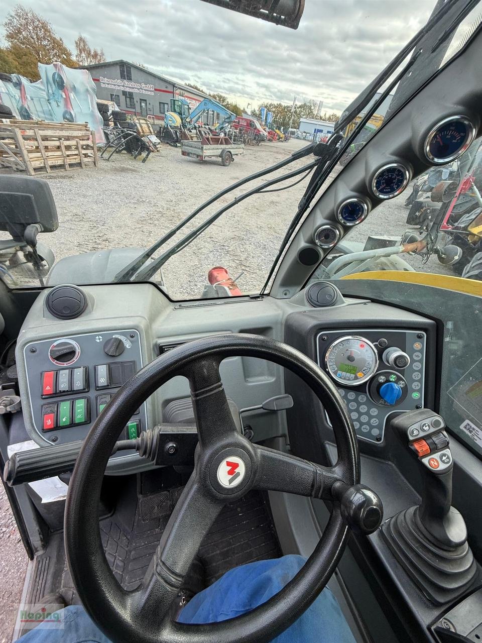 Teleskoplader of the type Kramer 3507, Mietmaschine in Bakum (Picture 11)