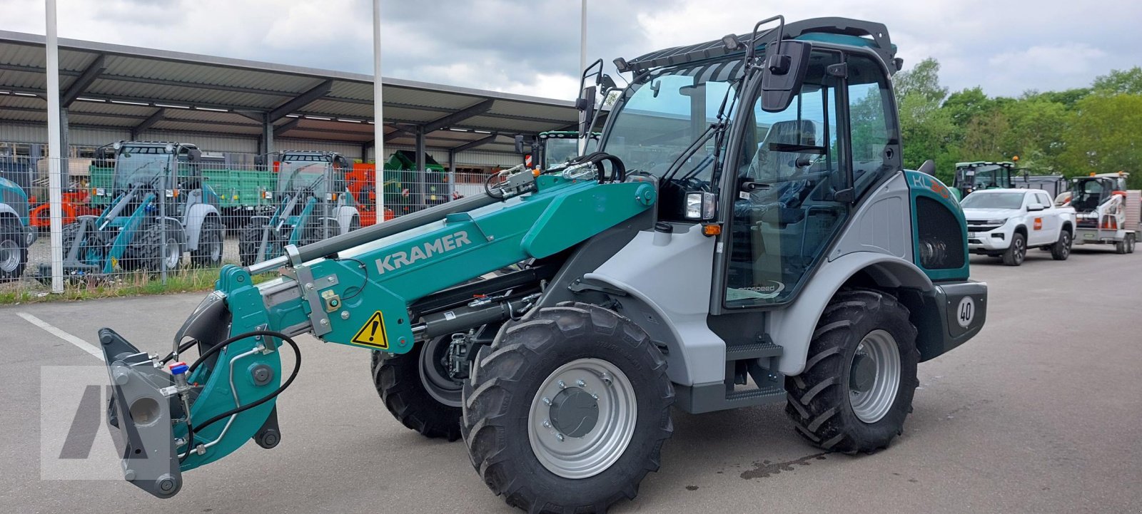 Teleskoplader of the type Kramer KL 30.8T, Neumaschine in Brunnen (Picture 4)
