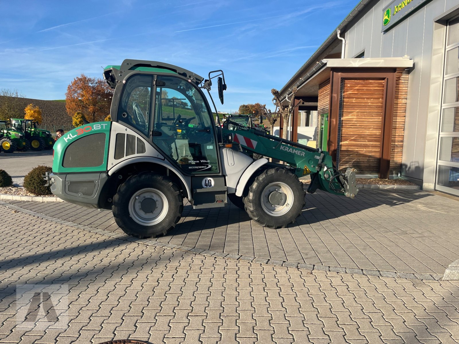 Teleskoplader of the type Kramer KL 30.8T, Gebrauchtmaschine in Eggenfelden (Picture 3)