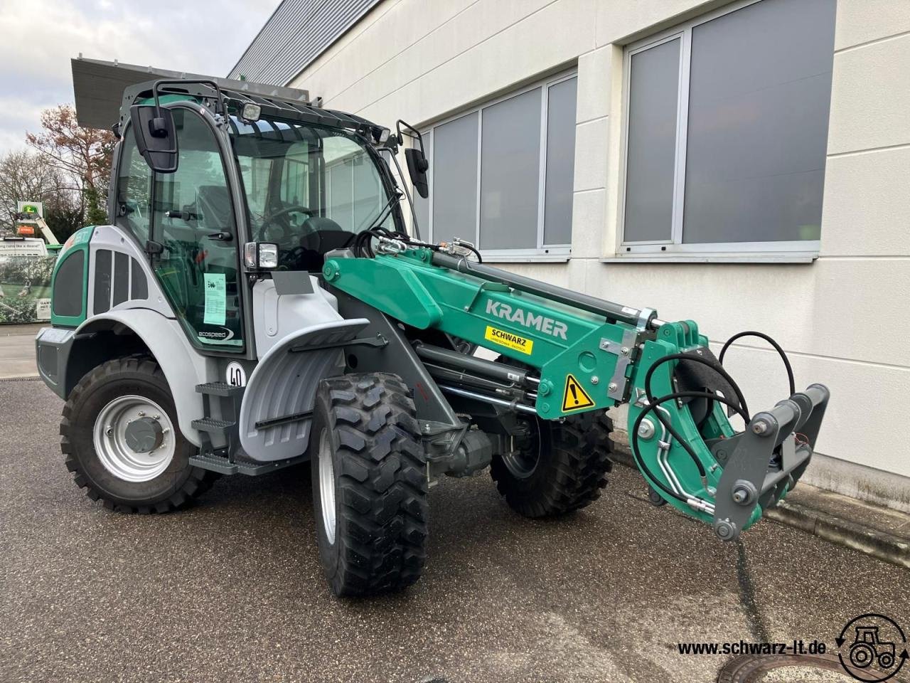 Teleskoplader des Typs Kramer KL 35.8T, Neumaschine in Aspach (Bild 2)