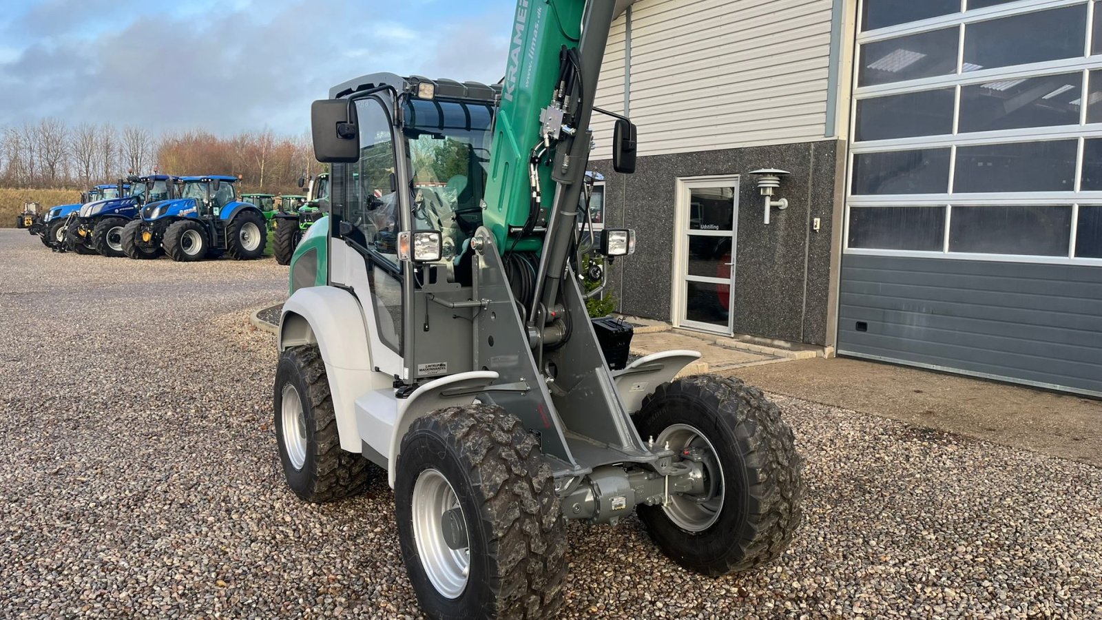 Teleskoplader of the type Kramer KL25.5T TILBUD med teleskoparm, så den har stor rækkevidde og fleksibilitet, Gebrauchtmaschine in Lintrup (Picture 21)