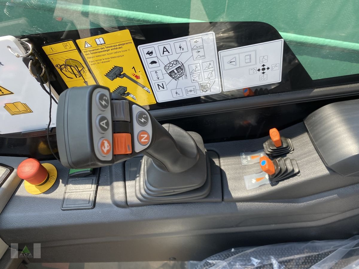 Teleskoplader of the type Kramer KT 144, Neumaschine in Markt Hartmannsdorf (Picture 7)