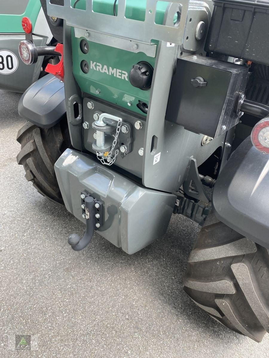 Teleskoplader of the type Kramer KT 144, Neumaschine in Markt Hartmannsdorf (Picture 11)