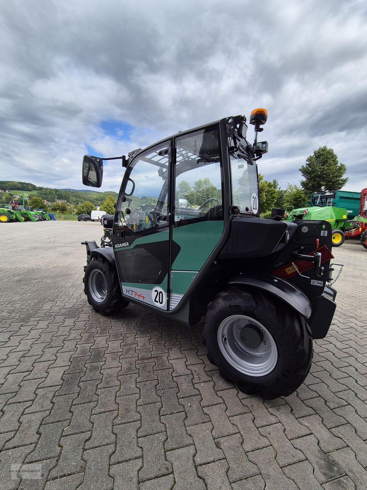 Teleskoplader des Typs Kramer KT 144, Neumaschine in Auerbach (Bild 4)