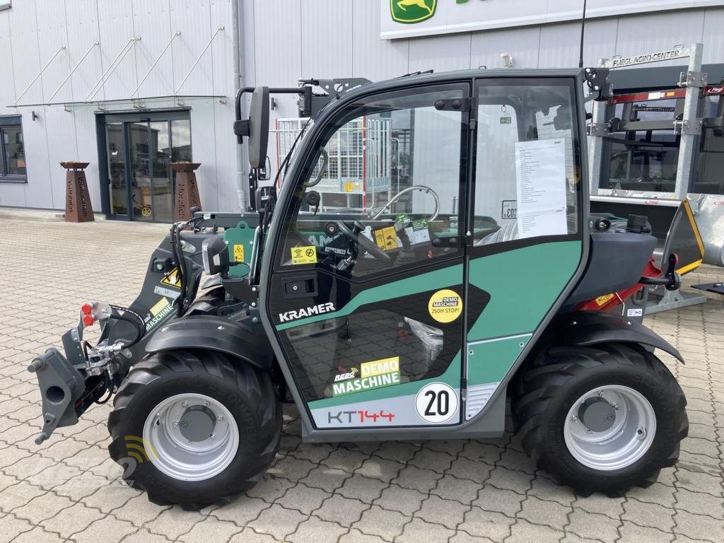Teleskoplader of the type Kramer KT 144, Neumaschine in Dätgen (Picture 2)