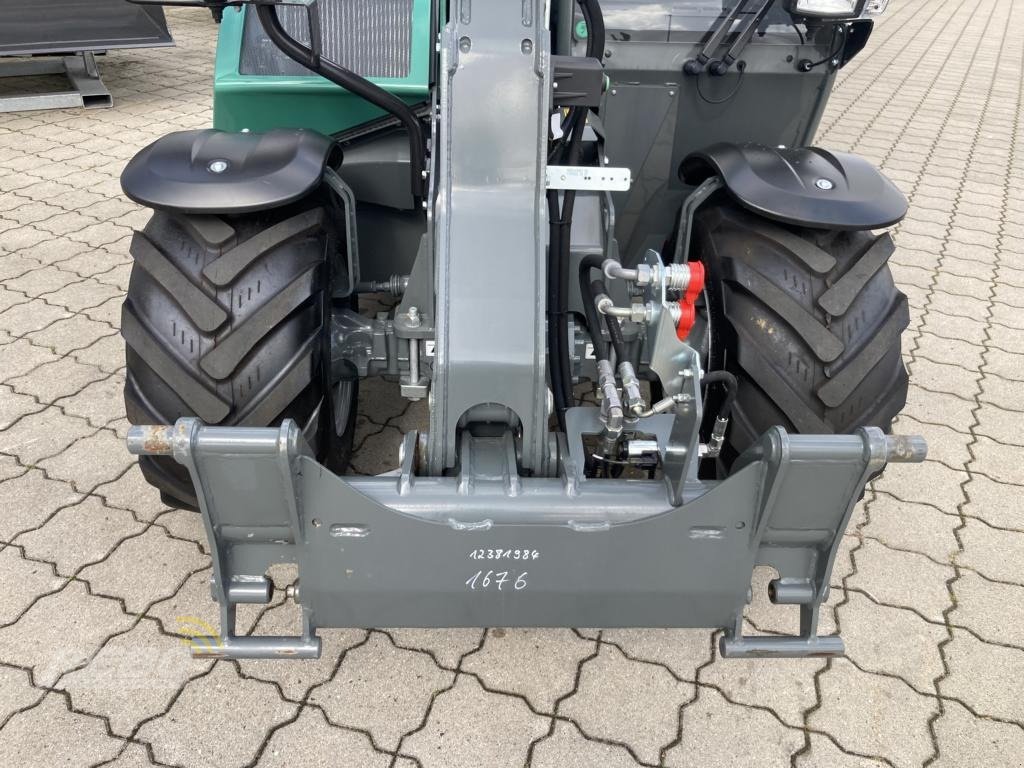 Teleskoplader of the type Kramer KT 144, Neumaschine in Dätgen (Picture 8)